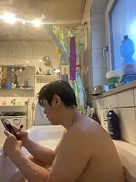 Kingpowerlittel online show from February 12, 2026, 4:24 pm