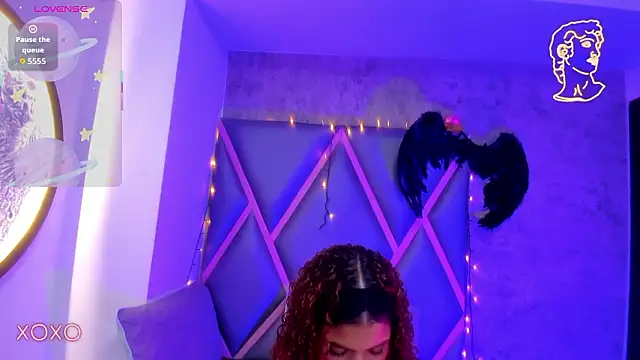 chubby sexy  online show from February 13, 2026, 4:08 am