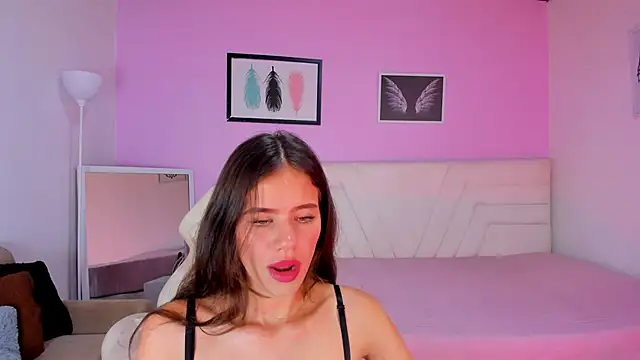 Snapshot of fressittalove01 chatting on October 6, 2025, 1:19 pm fressittalove01 online show from October 6, 2025, 1:19 pm