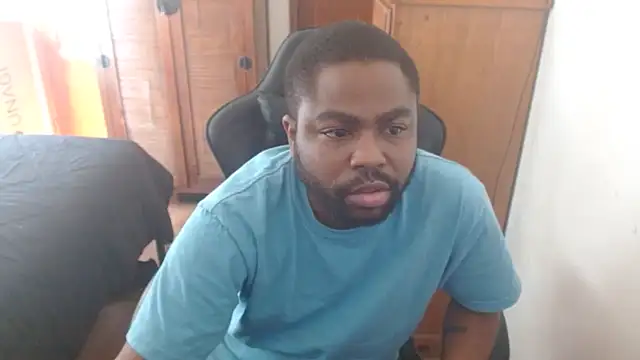 Snapshot of Breadwinnah chatting on September 16, 2025, 5:36 pm Breadwinnah online show from September 16, 2025, 5:36 pm