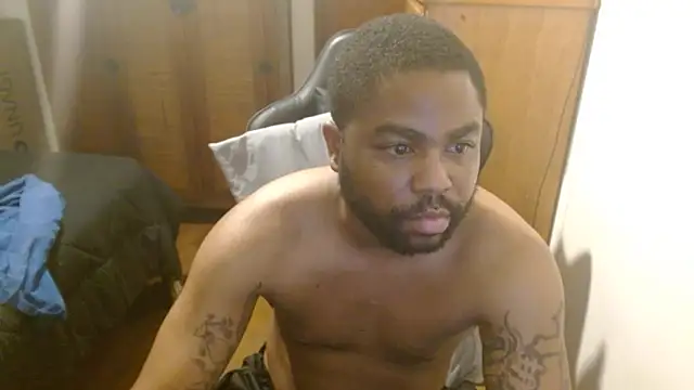 Snapshot of Breadwinnah chatting on September 18, 2025, 7:10 am Breadwinnah online show from September 18, 2025, 7:10 am