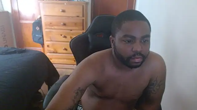 Snapshot of Breadwinnah chatting on September 29, 2025, 6:35 pm Breadwinnah online show from September 29, 2025, 6:35 pm