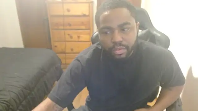 Snapshot of Breadwinnah chatting on October 16, 2025, 7:09 am Breadwinnah online show from October 16, 2025, 7:09 am