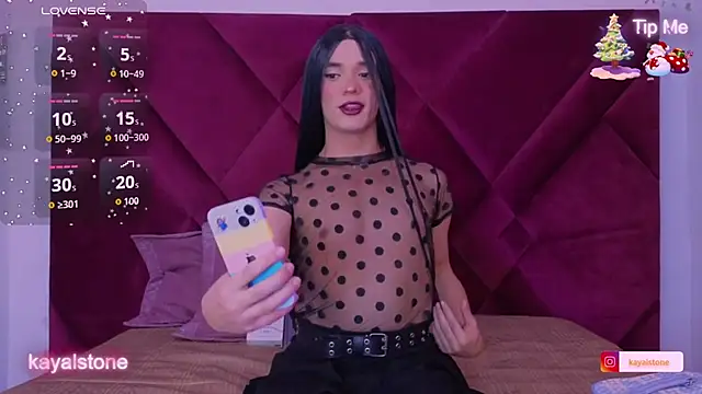 Snapshot of Kayalstone_12 chatting on December 4, 2025, 6:12 am Kayalstone 12 online show from December 4, 2025, 6:12 am