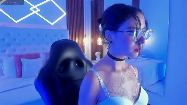 Snapshot of ZamabyCrucie chatting on September 25, 2025, 10:46 pm ZamabyCrucie online show from September 25, 2025, 10:46 pm