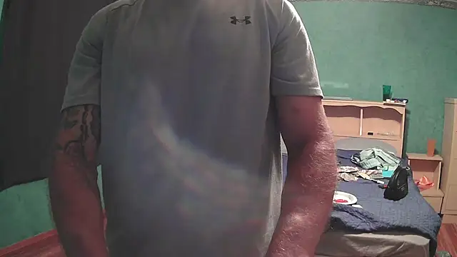 IsAparty online show from October 9, 2025, 7:39 am