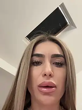 KaseyQuinn  online show from October 17, 2025, 8:50 am