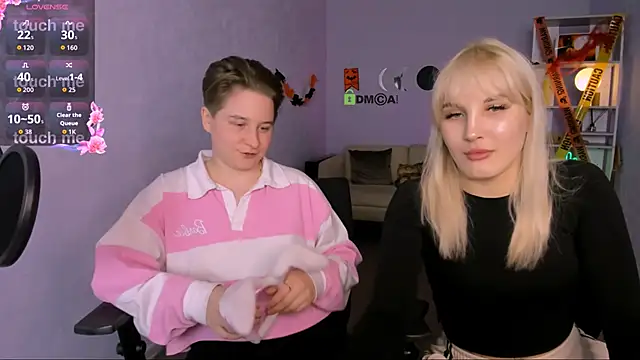 Snapshot of marta_smith chatting on October 29, 2025, 12:57 am marta smith online show from October 29, 2025, 12:57 am