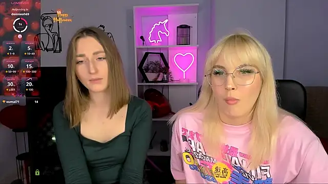 Snapshot of marta_smith chatting on November 6, 2025, 8:04 am marta smith online show from November 6, 2025, 8:04 am