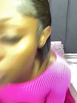 LonelyQueenxx25 online show from July 8, 2026, 3:16 pm