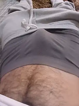 DomDix online show from April 15, 2026, 2:35 pm