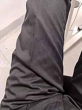 themasklover online show from March 30, 2026, 6:36 am