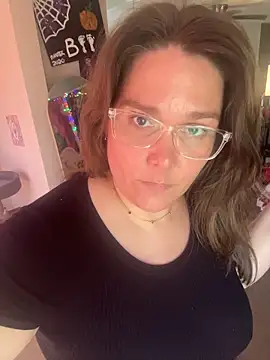 Snapshot of Princess__Kitty__ chatting on March 25, 2026, 8:04 pm Princess Kitty online show from March 25, 2026, 8:04 pm