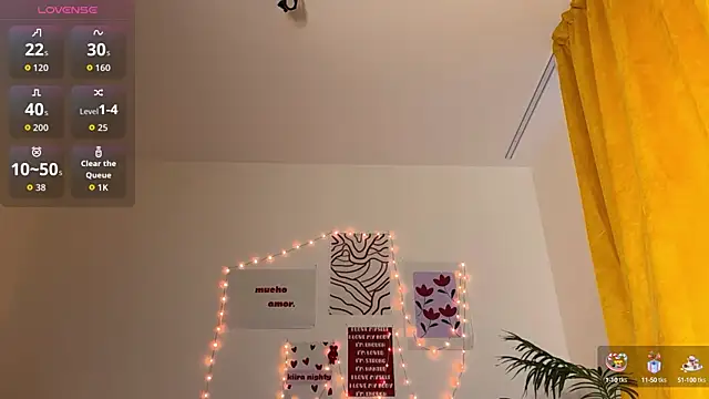 Snapshot of Kiira_Nighty chatting on October 13, 2025, 6:24 am Kiira Nighty online show from October 13, 2025, 6:24 am