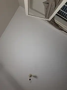 Snapshot of missapril0101 chatting on January 18, 2026, 5:00 am missapril0101 online show from January 18, 2026, 5:00 am