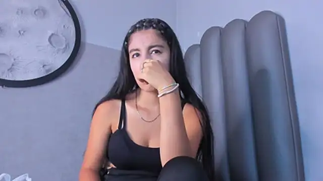 Lucy-23 online show from January 13, 2026, 5:02 am