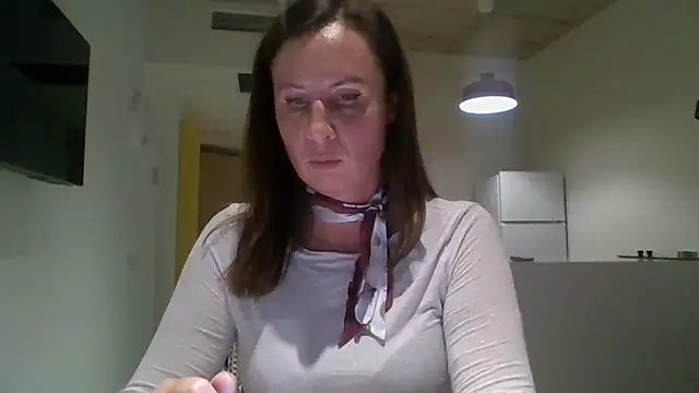 Snapshot of ALICAINWONDERLAND chatting on October 11, 2025, 5:33 pm ALICAINWONDERLAND online show from October 11, 2025, 5:33 pm