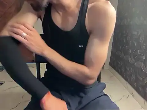 coupleyug online show from March 15, 2026, 6:30 am