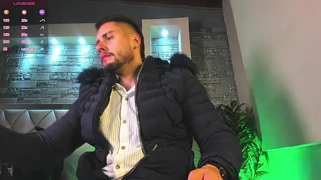 dominic de luca online show from October 9, 2025, 4:54 am