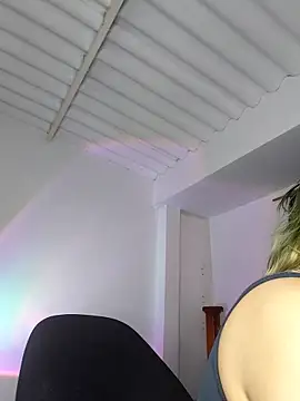 kay towers99 online show from April 18, 2026, 7:40 pm