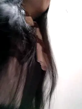 Snapshot of Venus_Rivers chatting on October 20, 2025, 1:11 pm Venus Rivers online show from October 20, 2025, 1:11 pm