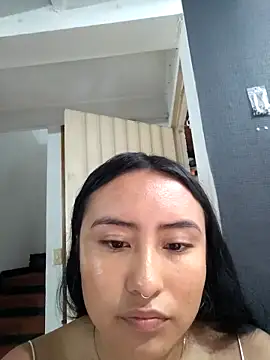 Snapshot of Venus_Rivers chatting on October 31, 2025, 2:18 pm Venus Rivers online show from October 31, 2025, 2:18 pm