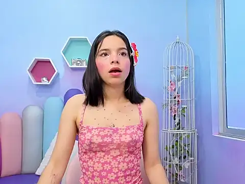 Issa Skinny  online show from September 21, 2025, 11:56 am