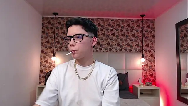 SpencerMontgomery online show from September 19, 2025, 8:42 pm