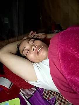 CoMay003 online show from October 26, 2025, 5:52 pm