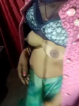 Sonam9696 online show from November 14, 2025, 7:12 pm