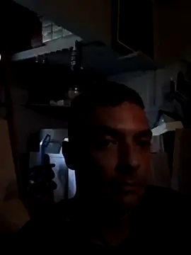 dicinyou80 online show from September 11, 2025, 1:33 pm