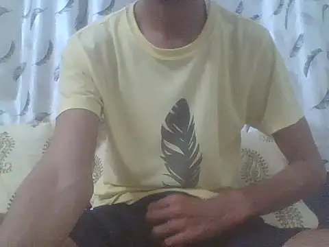 Snapshot of fckboy987 chatting on October 25, 2025, 6:02 pm fckboy987 online show from October 25, 2025, 6:02 pm