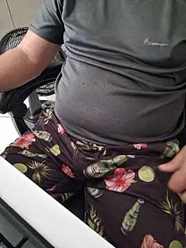 Carloskasado online show from January 19, 2026, 1:26 pm