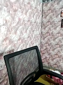 Snapshot of Sisi_dy01 chatting on October 30, 2025, 11:55 am Sisi dy01 online show from October 30, 2025, 11:55 am