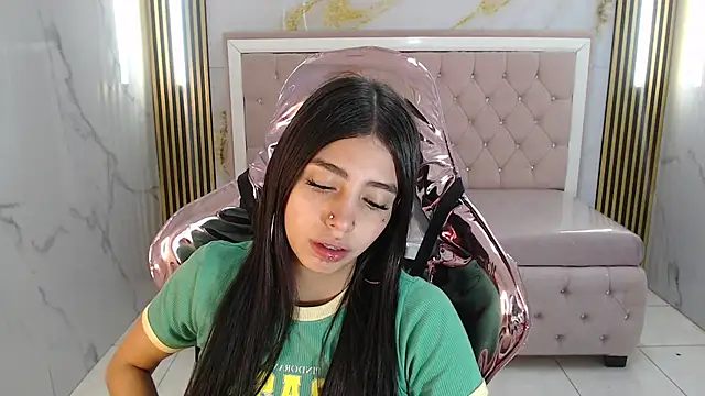 alehp rose s online show from November 28, 2025, 1:03 pm