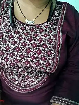 Snapshot of Anjali-bhabhi chatting on October 11, 2025, 6:01 am Anjali-bhabhi online show from October 11, 2025, 6:01 am