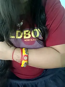 Snapshot of Anjali-bhabhi chatting on October 18, 2025, 7:53 am Anjali-bhabhi online show from October 18, 2025, 7:53 am