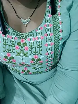 Snapshot of Anjali-bhabhi chatting on October 20, 2025, 8:42 pm Anjali-bhabhi online show from October 20, 2025, 8:42 pm