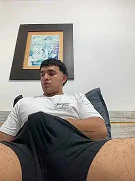 Snapshot of TysonAn chatting on October 27, 2025, 5:33 am TysonAn online show from October 27, 2025, 5:33 am