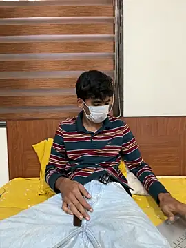 Snapshot of hiddenxdesire chatting on October 23, 2025, 1:38 am hiddenxdesire online show from October 23, 2025, 1:38 am