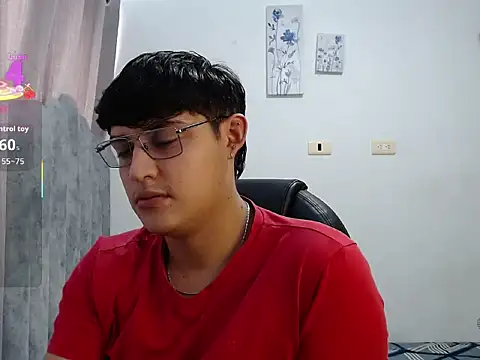 yesitwink  online show from March 18, 2026, 6:00 pm