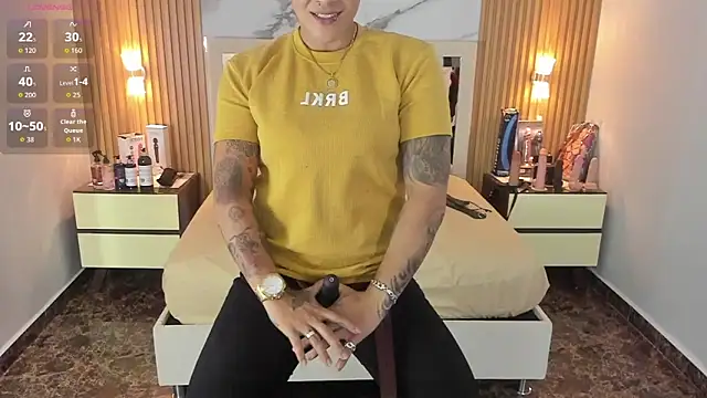 Snapshot of KAROLLJONES1 chatting on September 20, 2025, 2:45 am KAROLLJONES1 online show from September 20, 2025, 2:45 am