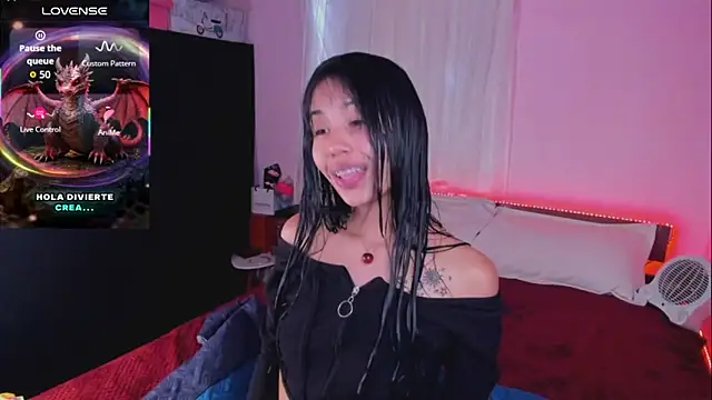 Miss Charlottet online show from February 11, 2026, 8:25 pm