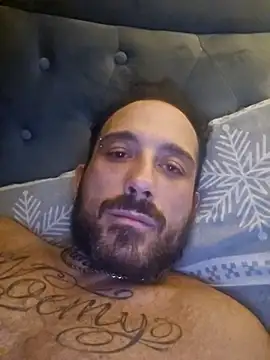 Snapshot of passioneeterna chatting on October 1, 2025, 9:21 pm passioneeterna online show from October 1, 2025, 9:21 pm