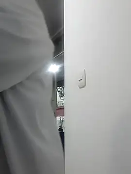 Snapshot of linda_luna29 chatting on September 22, 2025, 10:23 pm linda luna29 online show from September 22, 2025, 10:23 pm