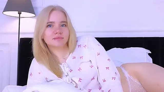 ANNABELLE LU online show from October 16, 2025, 2:23 am