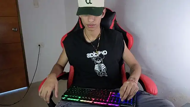 Snapshot of sung_yol chatting on April 19, 2026, 8:55 pm sung yol online show from April 19, 2026, 8:55 pm