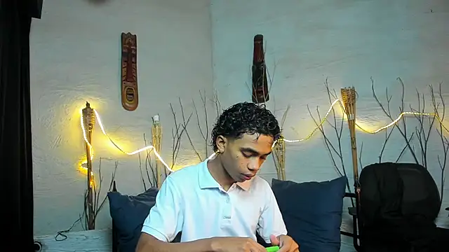 AlanCutee online show from February 13, 2026, 12:01 pm