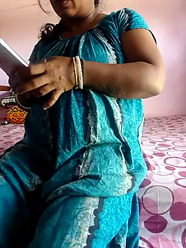 Cute-Swewty online show from February 7, 2026, 5:55 am