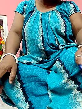 Cute-Swewty online show from June 11, 2026, 2:37 pm